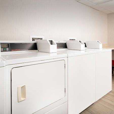 Holiday Inn Express & Suites Baltimore - BWI Airport North By Ihg Linthicum Exteriör bild