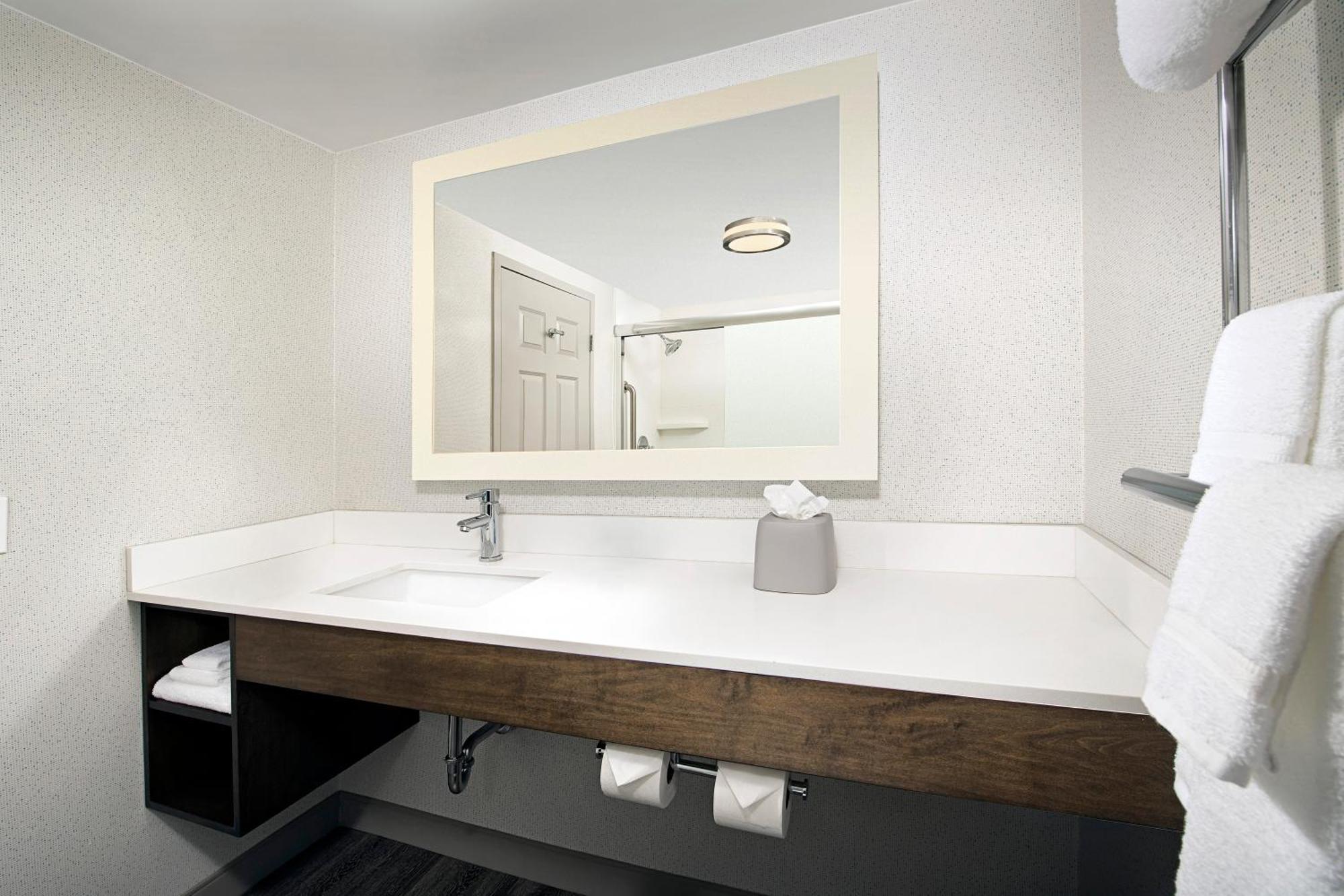 Holiday Inn Express & Suites Baltimore - BWI Airport North By Ihg Linthicum Exteriör bild